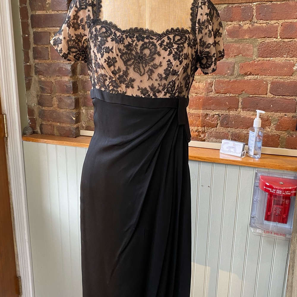 Black Cocktail dress with Chantilly lace bodice
